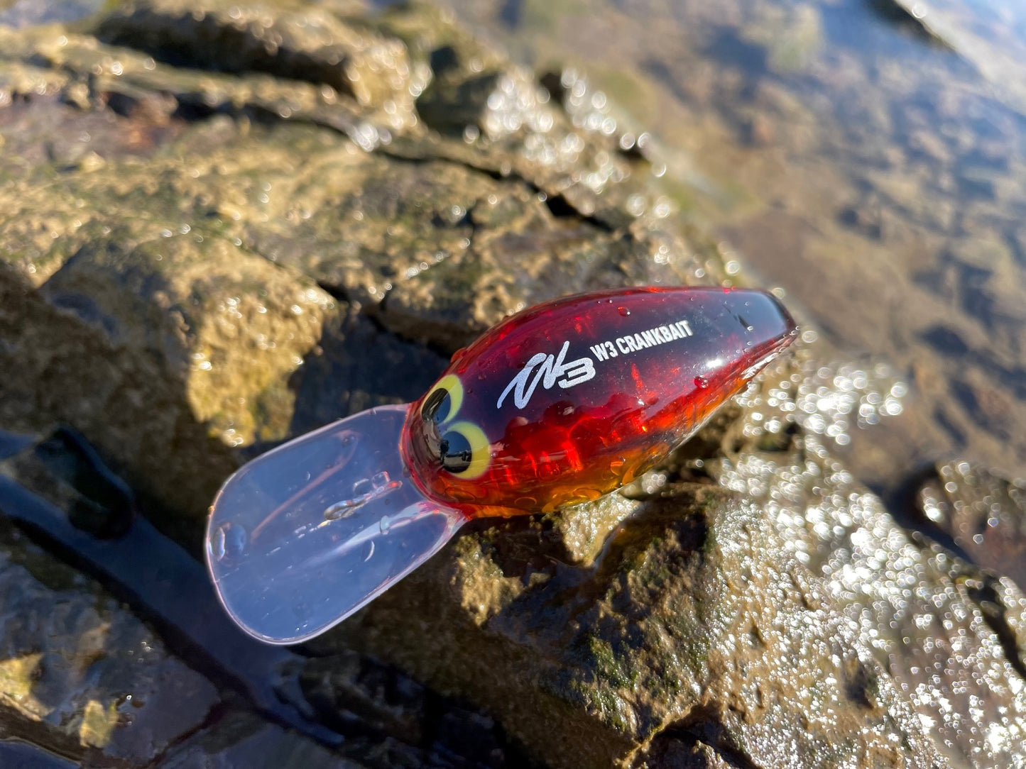 W3 CRANKBAIT #04 Apple Red Claw Phantom
