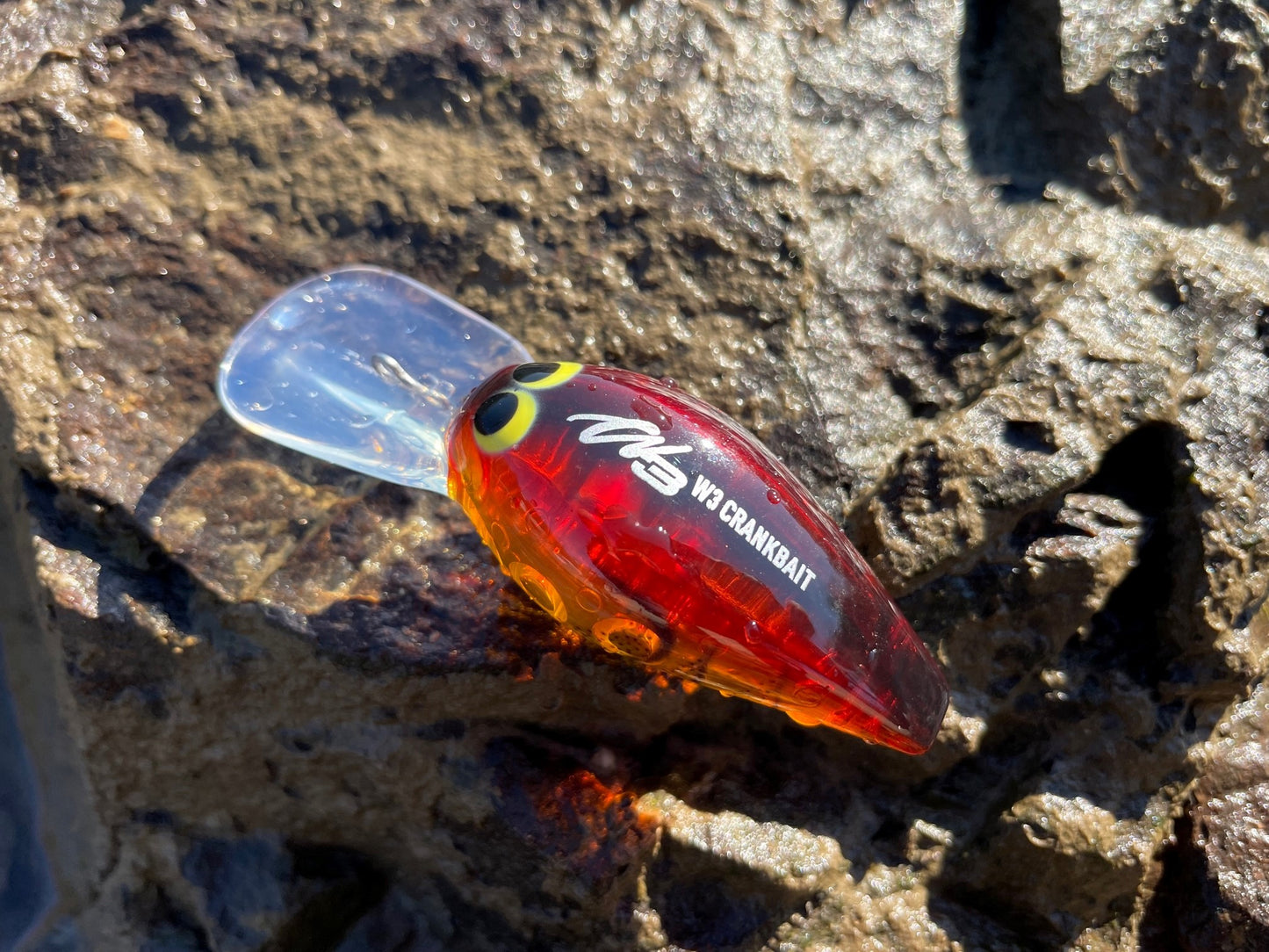 W3 CRANKBAIT #04 Apple Red Claw Phantom